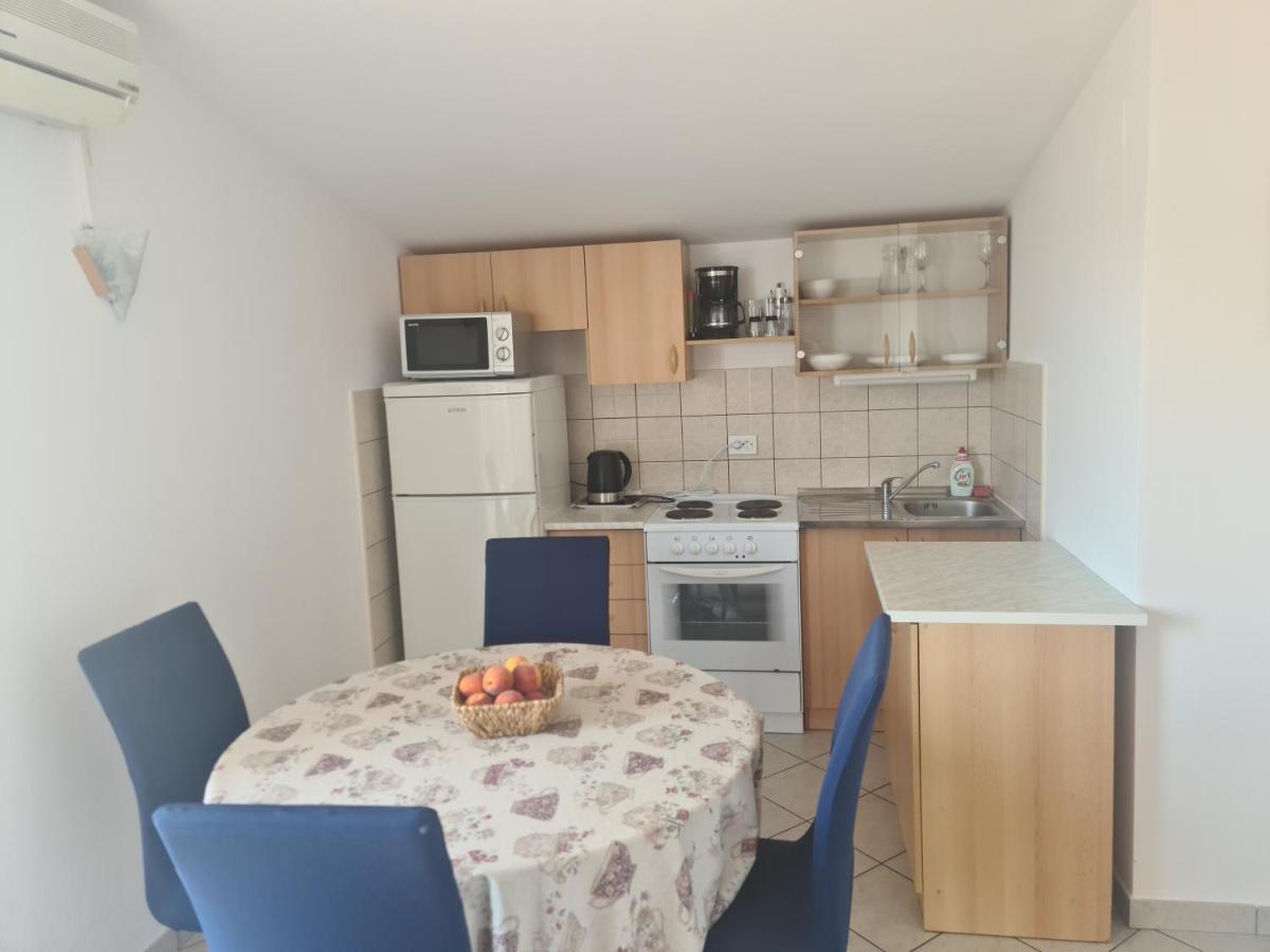 Apartments Jelica Слатине Екстер'єр фото