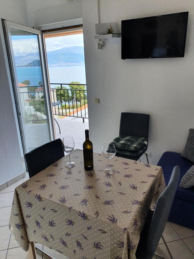 Apartments Jelica Слатине Екстер'єр фото
